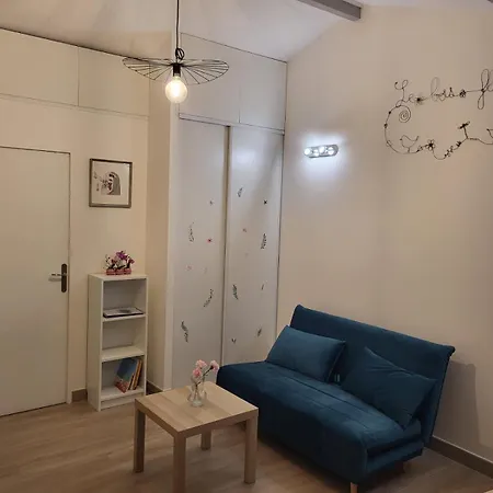 Maison Studio Le Bois Fleuri Croissy-Beaubourg Buitenkant foto